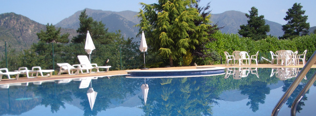 oferta hotel COMABELLA 2 noches con piscina + entrada aventura Naturland