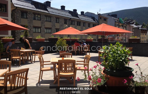 1-terraza-restaurant-el-sola-canillo.jpg
