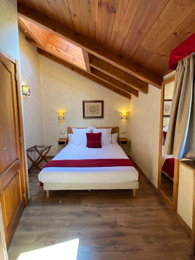 apartaments-els-llacs-v9.jpg