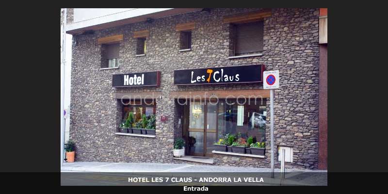 entrada3-hotel-les-7-claus.jpg