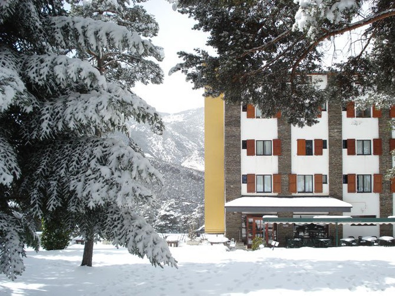 hotel-coma-bella-andorra-nieve-1.jpg