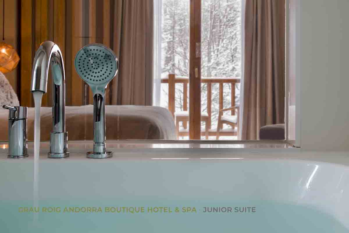 hotel-grau-roig-andorra-habitacion-junior-suite-4.jpg
