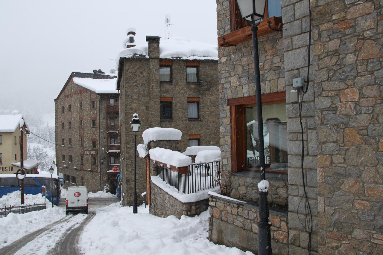 hotel-soldeu-maistre-fachada-invierno-2.jpg