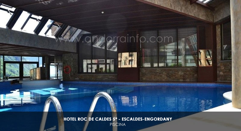piscina3-hotel-roc-de-caldes.jpg